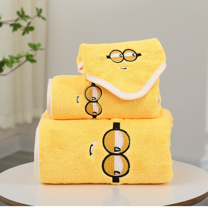 Anime Peripheral Minions Kawai - огляд і ціна Golf Towel